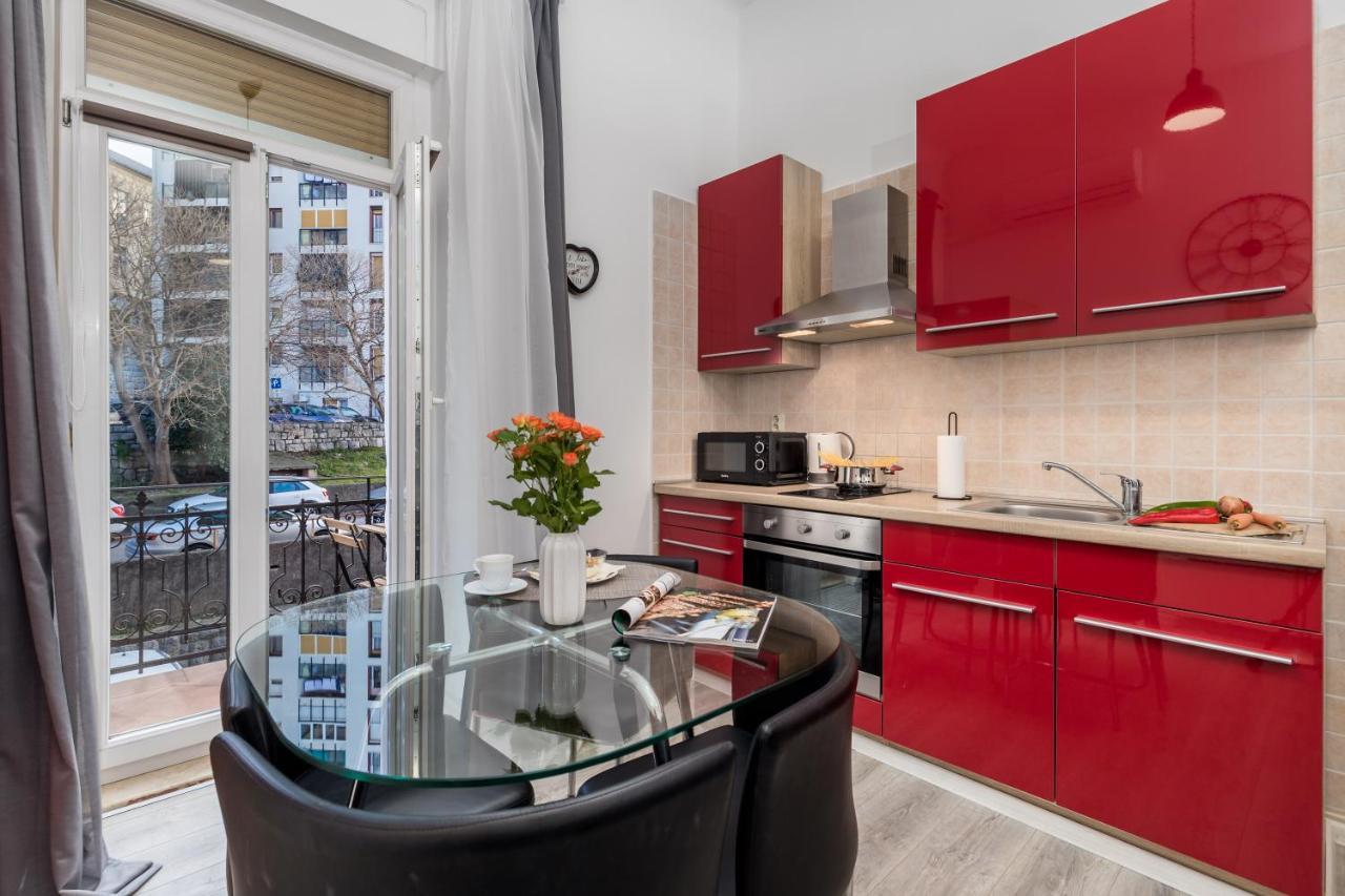 Wien Apartment Рийека Екстериор снимка
