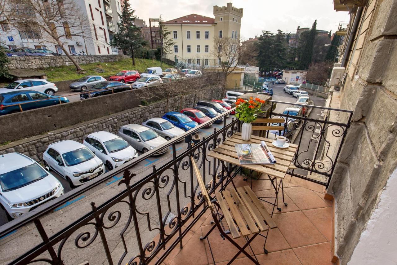 Wien Apartment Рийека Екстериор снимка